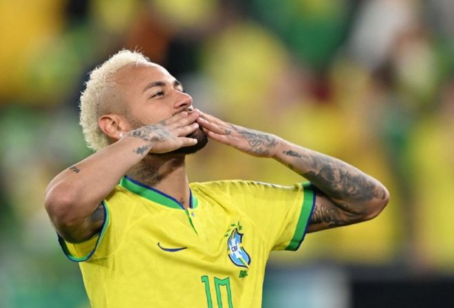 DB体育官方在线入口-内马尔新星重返赛场表现突出，日本队前途光明！